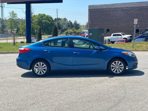 Used 2014 Kia Forte LX w/ Popular Package FWD image 5