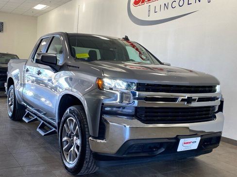 Used 2020 Chevrolet Silverado 1500 LT w/ All-Star Edition image 2