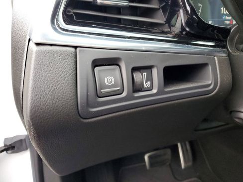 Certified 2024 Cadillac XT6 Sport image 11