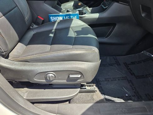 Used 2020 GMC Terrain SLT w/ Preferred Package FWD image 47