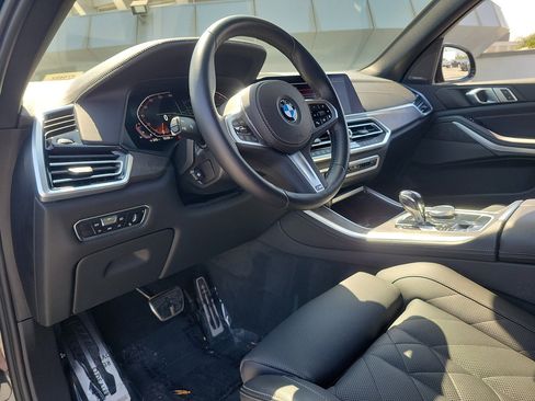 Used 2023 BMW X5 xDrive40i w/ M Sport Package AWD/4WD image 20