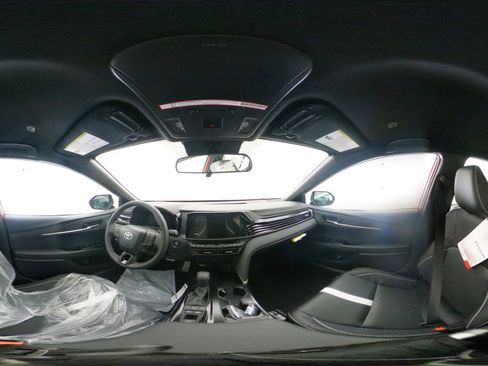 New 2026 Toyota Camry SE image 33