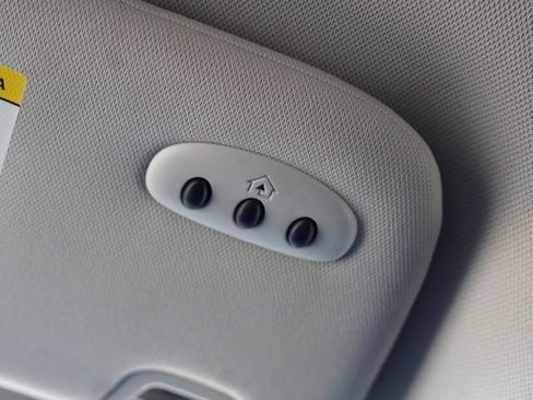 Used 2024 Ford Edge Titanium image 38