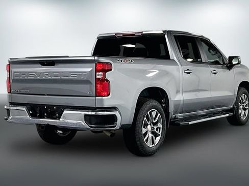 Used 2026 Chevrolet Silverado 1500 LT AWD/4WD image 7