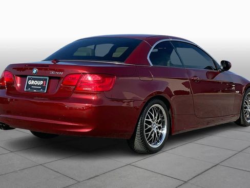 Used 2013 BMW 328i Convertible image 13