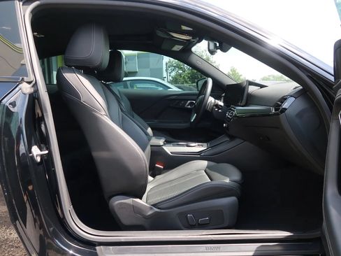 Used 2024 BMW 230i Coupe w/ Convenience Package RWD image 21