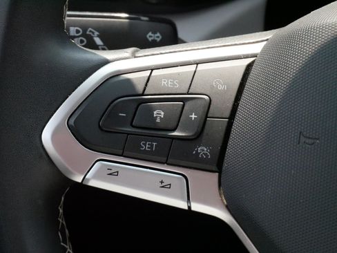 Certified 2023 Volkswagen Taos SEL AWD/4WD image 26
