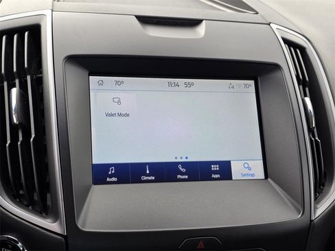 Used 2020 Ford Edge SE image 20