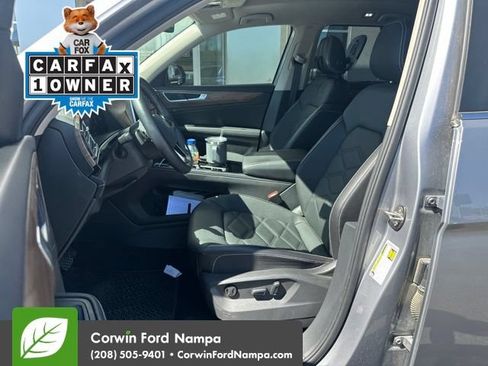 Used 2024 Volkswagen Atlas SE AWD/4WD image 12
