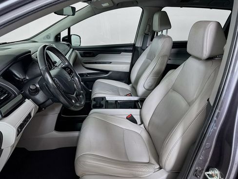 Used 2020 Honda Odyssey Touring image 8