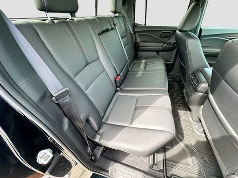 Used 2025 Honda Ridgeline TrailSport image 26