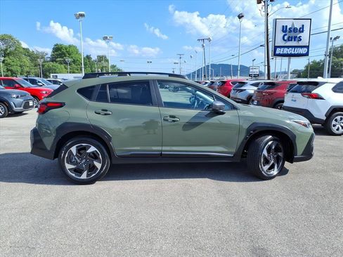 Used 2024 Subaru Crosstrek 2.5i Limited w/ Crosstrek Mirror Package AWD/4WD image 3