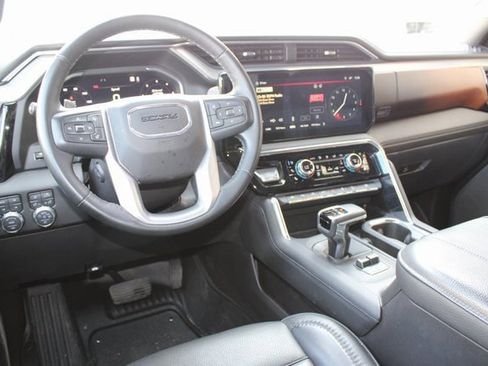 Used 2024 GMC Sierra 1500 Denali w/ Denali Reserve Package image 5