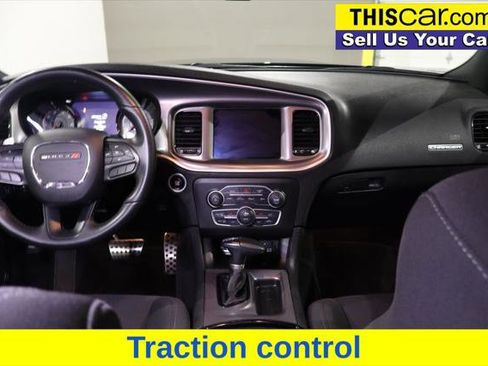 Used 2022 Dodge Charger R/T w/ Blacktop Package image 16