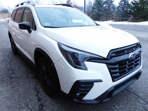 Used 2023 Subaru Ascent Onyx Edition image 11