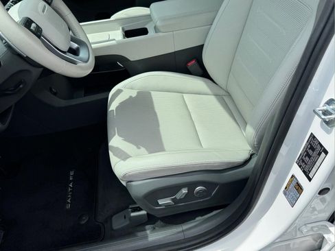 Certified 2026 Hyundai Santa Fe Limited AWD/4WD image 7