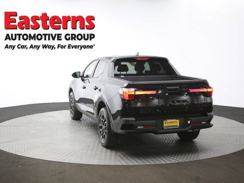 Used 2024 Hyundai Santa Cruz SE AWD/4WD image 64