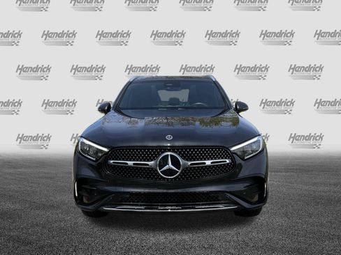 Certified 2025 Mercedes-Benz GLC 300 4MATIC image 3