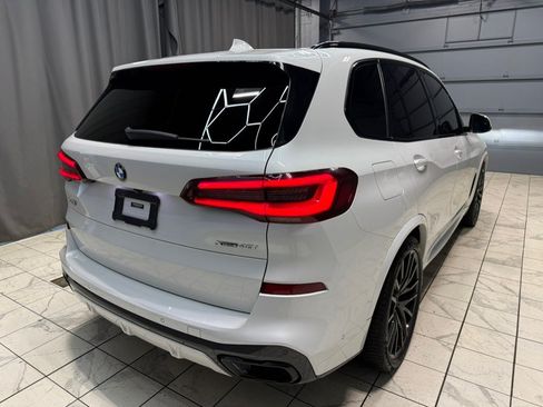 Used 2021 BMW X5 xDrive40i w/ M Sport Package AWD/4WD image 8