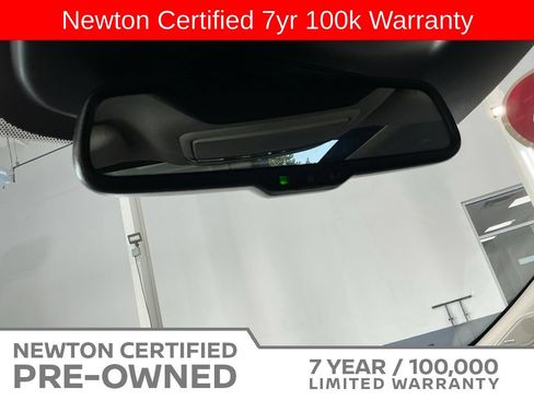 Used 2025 Nissan Murano SL AWD/4WD image 50
