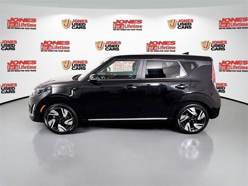 Used 2023 Kia Soul GT-Line image 14