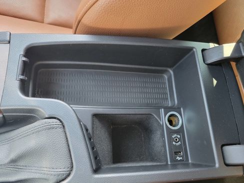 Used 2011 BMW 328i xDrive Sedan image 23