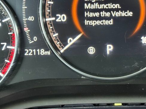 Used 2022 MAZDA CX-30 AWD 2.5 S w/ Premium Package image 26