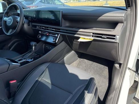 New 2026 Hyundai Santa Cruz Limited AWD/4WD image 17
