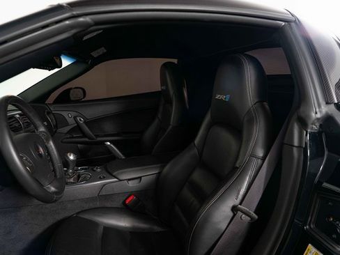 Used 2009 Chevrolet Corvette ZR1 w/ Preferred Equipment Group image 16