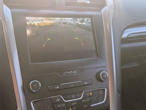 Certified 2019 Ford Fusion SEL image 21