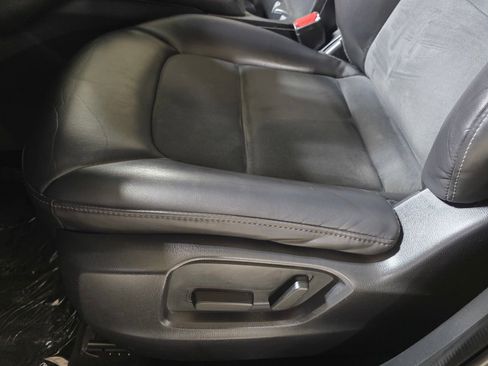 Used 2018 MAZDA CX-5 Touring image 23