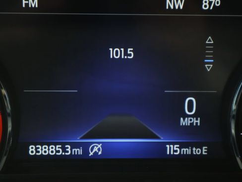 Used 2020 Ford Explorer XLT RWD image 15