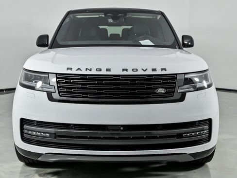 Used 2024 Land Rover Range Rover Long Wheelbase SE AWD/4WD image 5