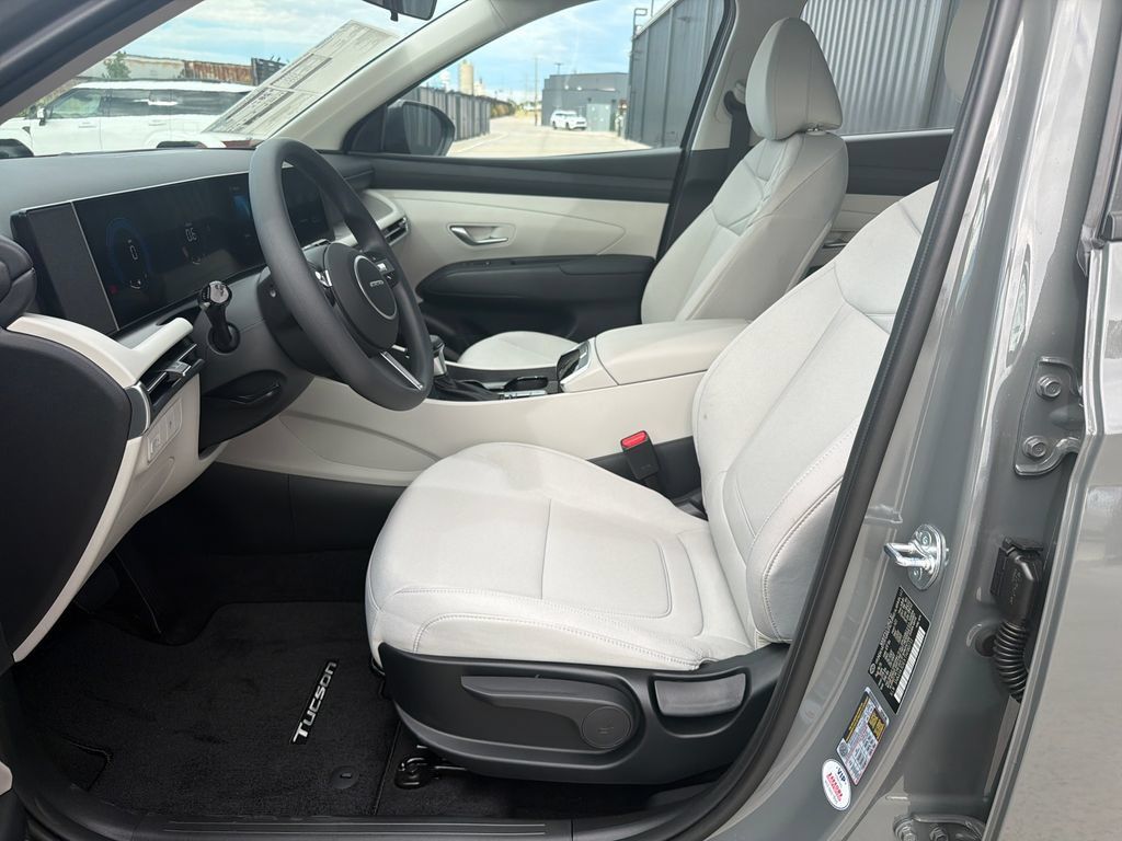 New 2026 Hyundai Tucson SE FWD image 15