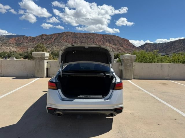 Used 2019 Nissan Altima 2.5 SR FWD image 7
