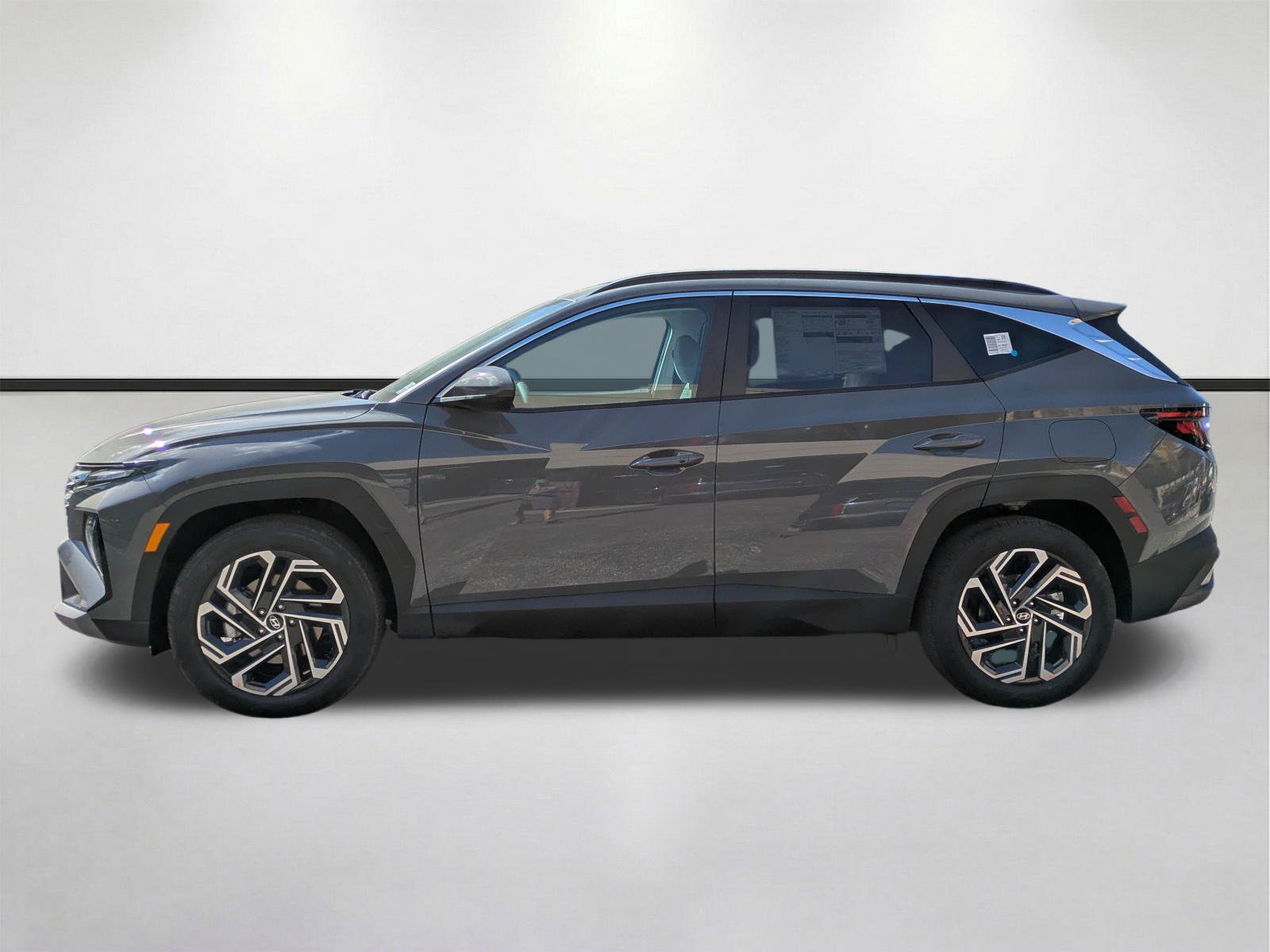 New 2026 Hyundai Tucson SEL Plus w/ Tow & Go Package FWD image 8