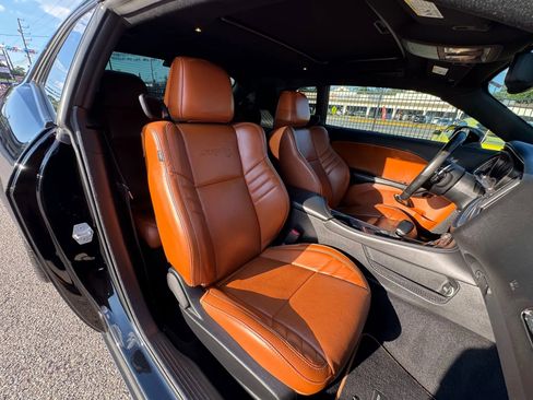 Used 2019 Dodge Challenger SRT Hellcat Redeye image 28