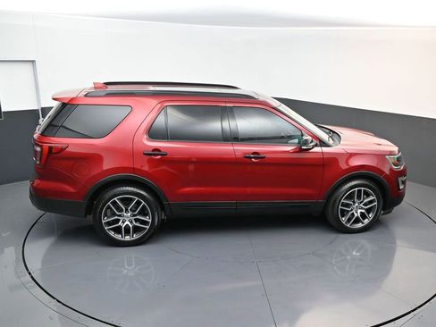 Used 2016 Ford Explorer Sport w/ Equipment Group 401A image 21