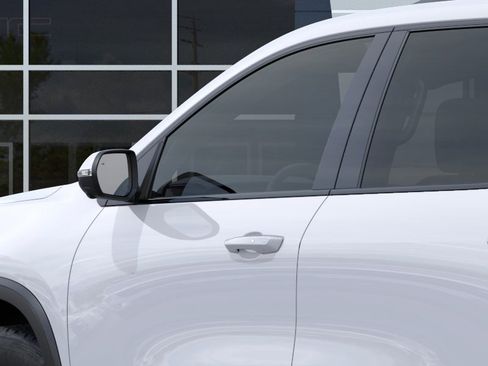 New 2026 GMC Acadia AT4 image 13