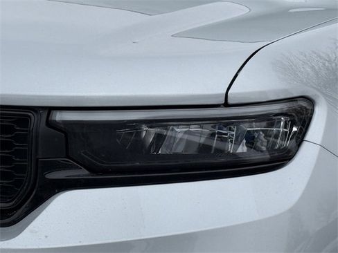 New 2025 Jeep Grand Cherokee Limited w/ Trailer Tow Package image 37