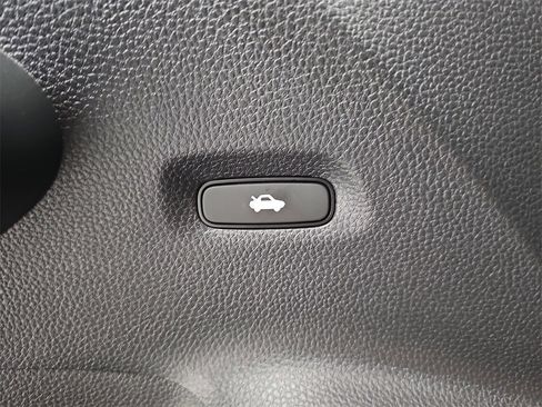 Certified 2022 Honda Civic Touring image 35