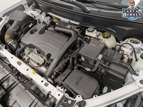 Used 2023 GMC Terrain SLE w/ Driver Convenience Package image 31