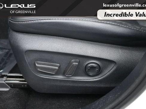 Used 2021 Toyota Highlander Limited FWD image 23