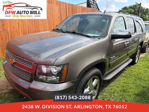 Used 2013 Chevrolet Suburban LT w/ Texas Edition image 1