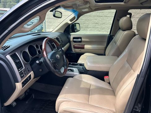 Used 2012 Toyota Sequoia Platinum AWD/4WD image 11