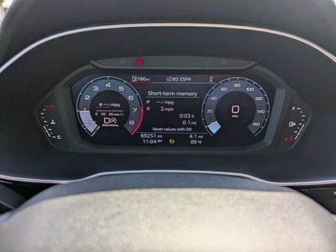 Used 2023 Audi Q3 2.0T Premium AWD/4WD image 28