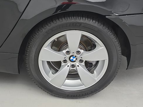 Used 2008 BMW 528i Sedan RWD image 32