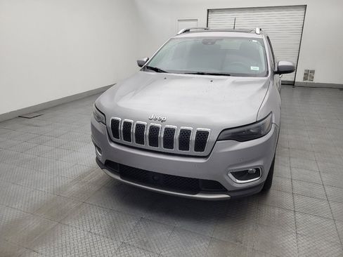 Used 2019 Jeep Cherokee Limited w/ Luxury Group FWD image 15
