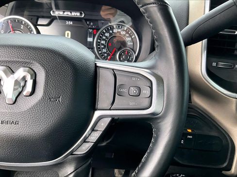 Used 2024 RAM 2500 Laramie AWD/4WD image 24