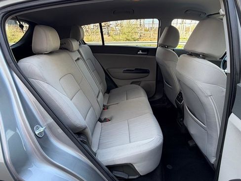 Used 2019 Kia Sportage LX AWD/4WD image 19